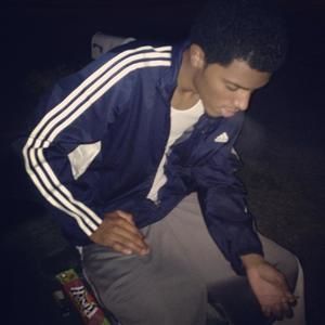 Meet your Posher, Troy